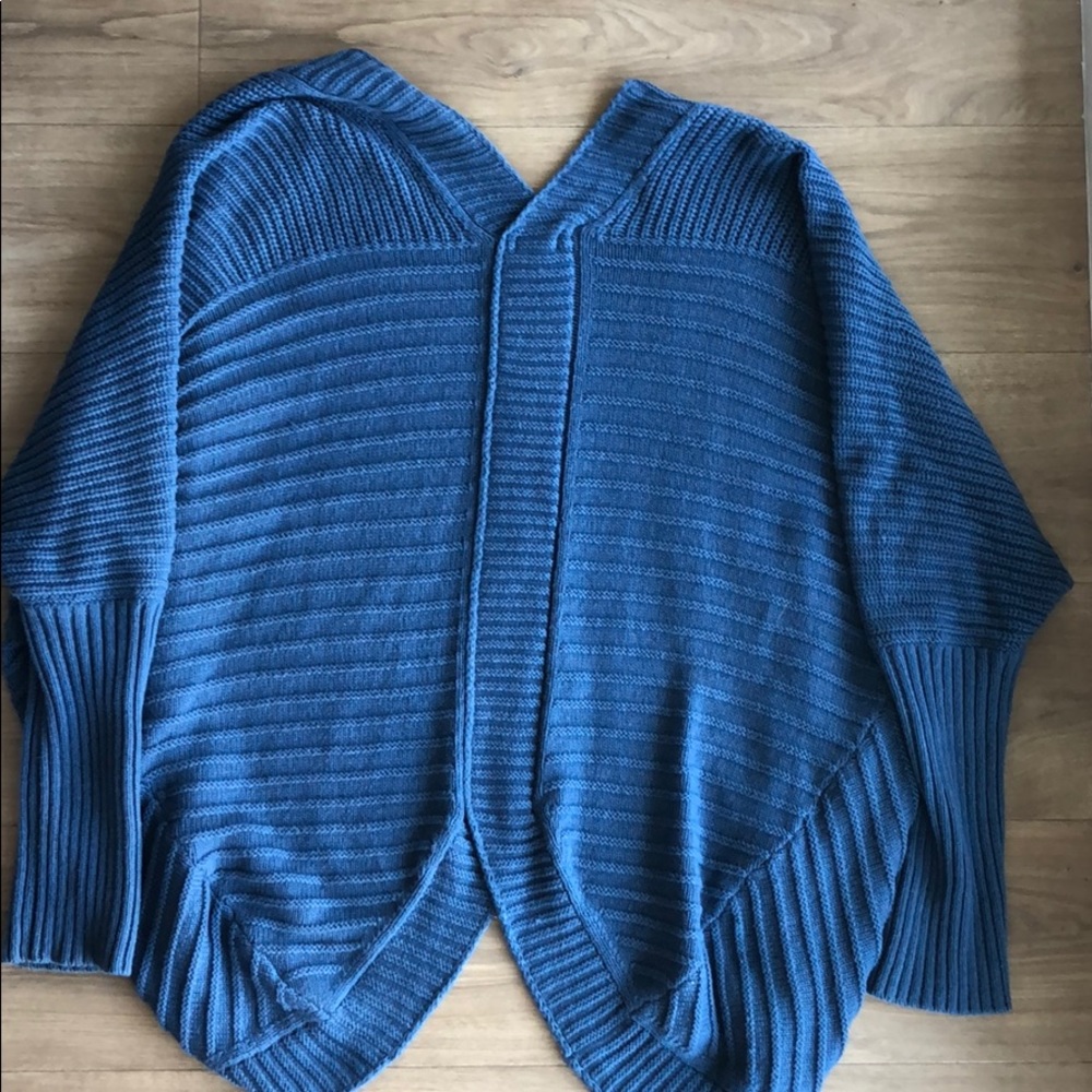 Urban outfitters blue cardigan, size small - Picture 2 of 3